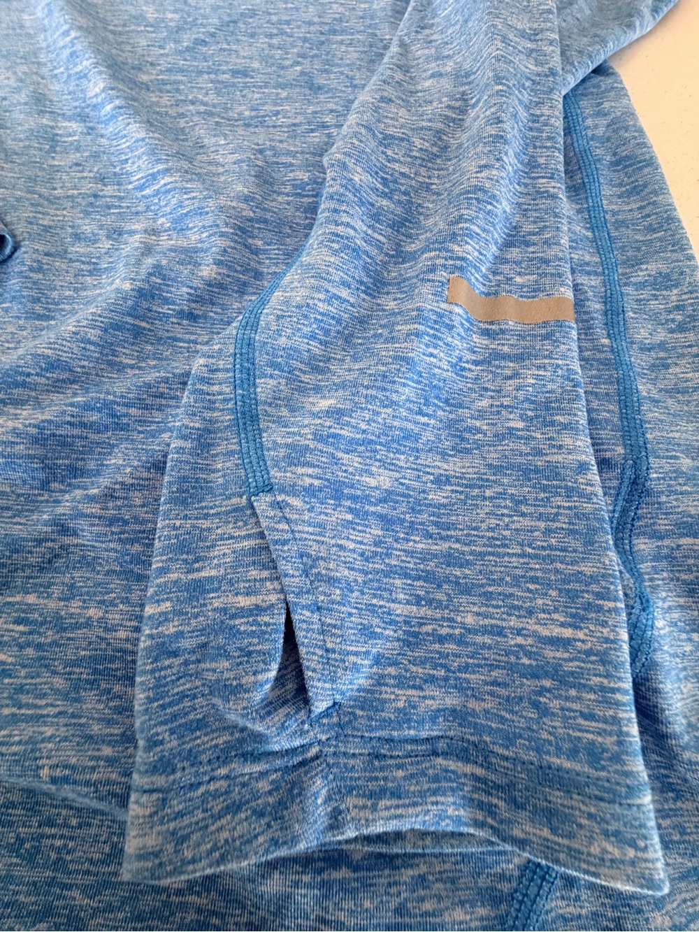 Nike Running Men's Light Blue Heather Half-Zip Performance Top - Picture 7 of 8